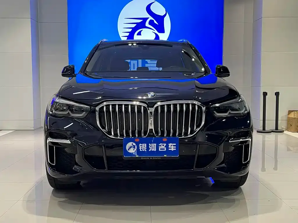 BMW X5 — фото 2