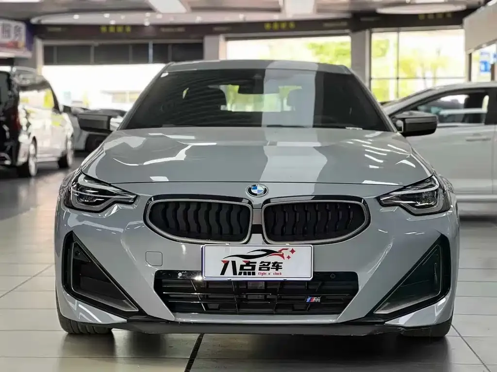 BMW M240i — фото 9