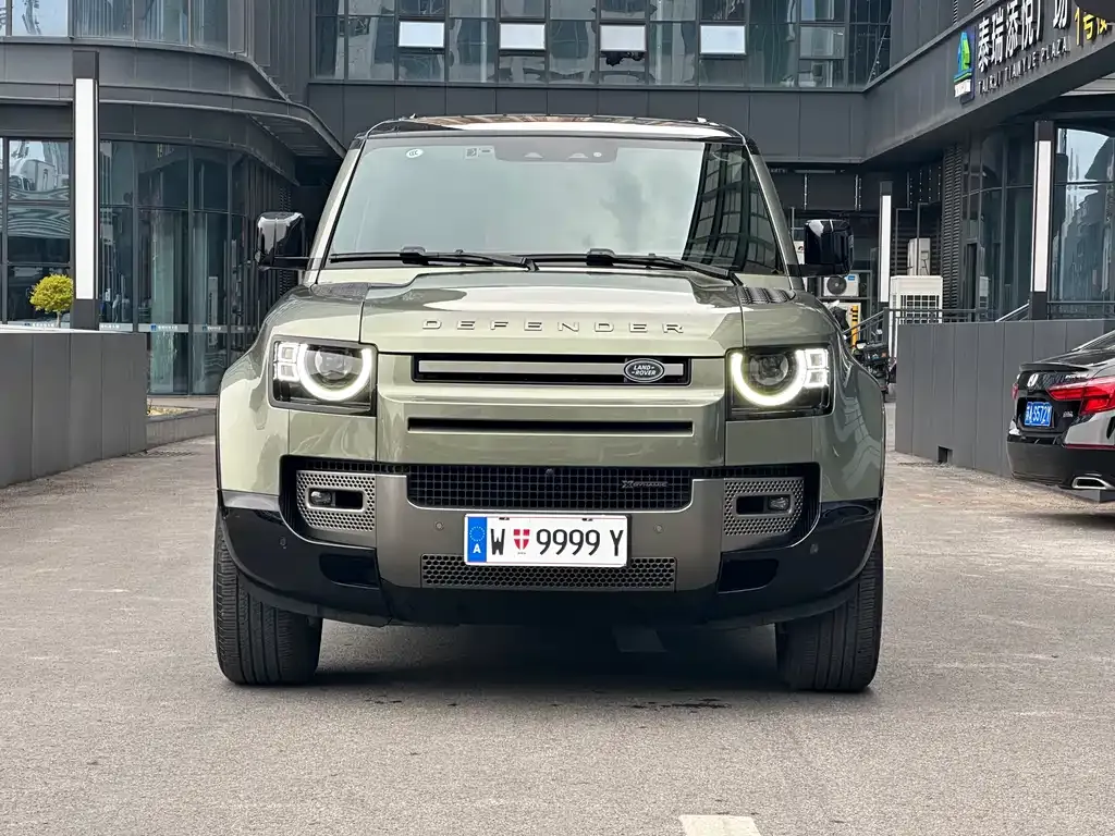 Land Rover Defender — фото 4