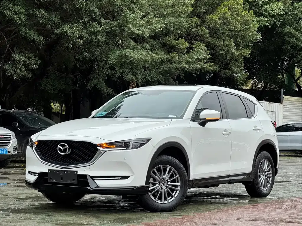 Mazda CX-5 — фото 1