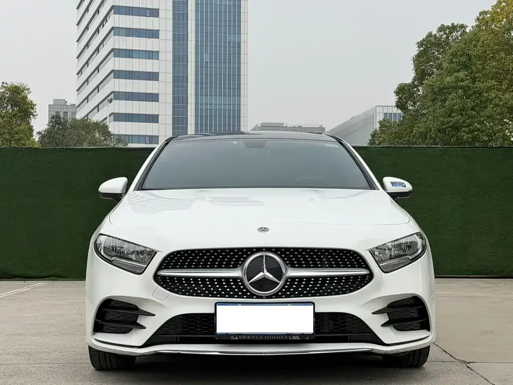 Mercedes-Benz A-Class — фото 1