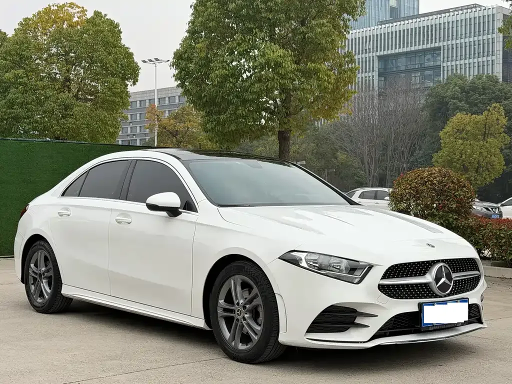 Mercedes-Benz A-Class — фото 5