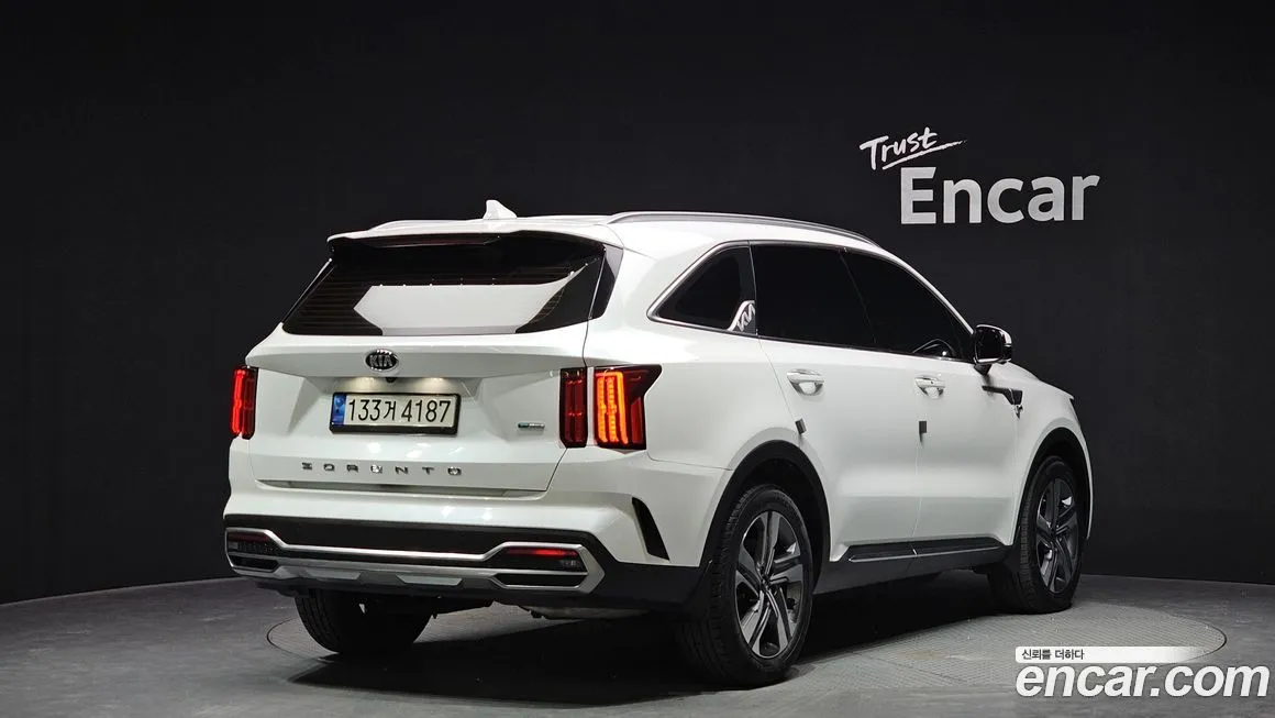 Kia Sorento — фото 2