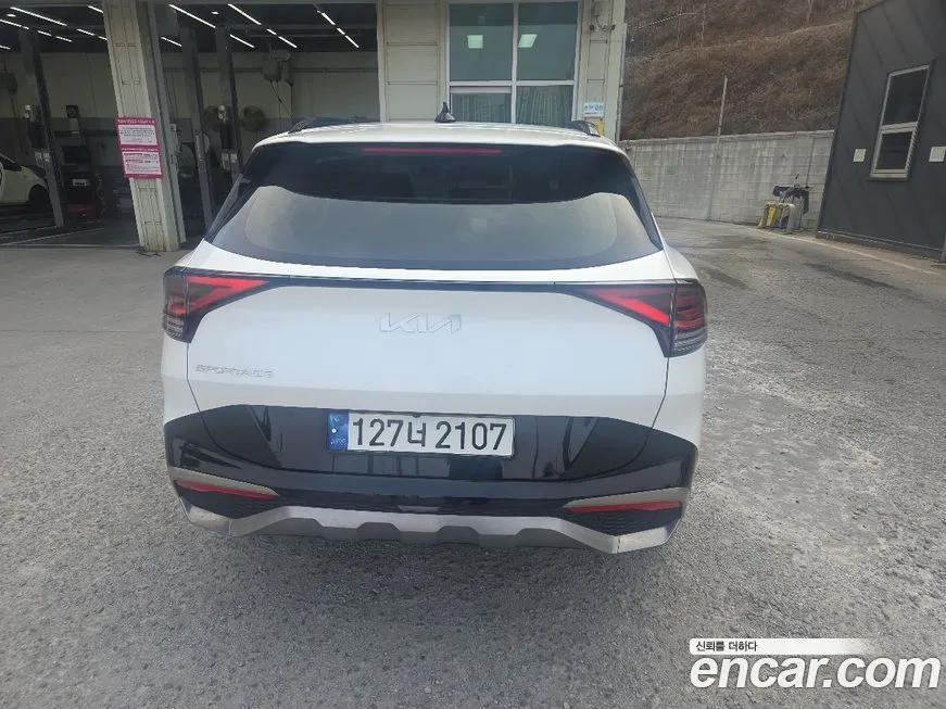 Kia Sportage — фото 8