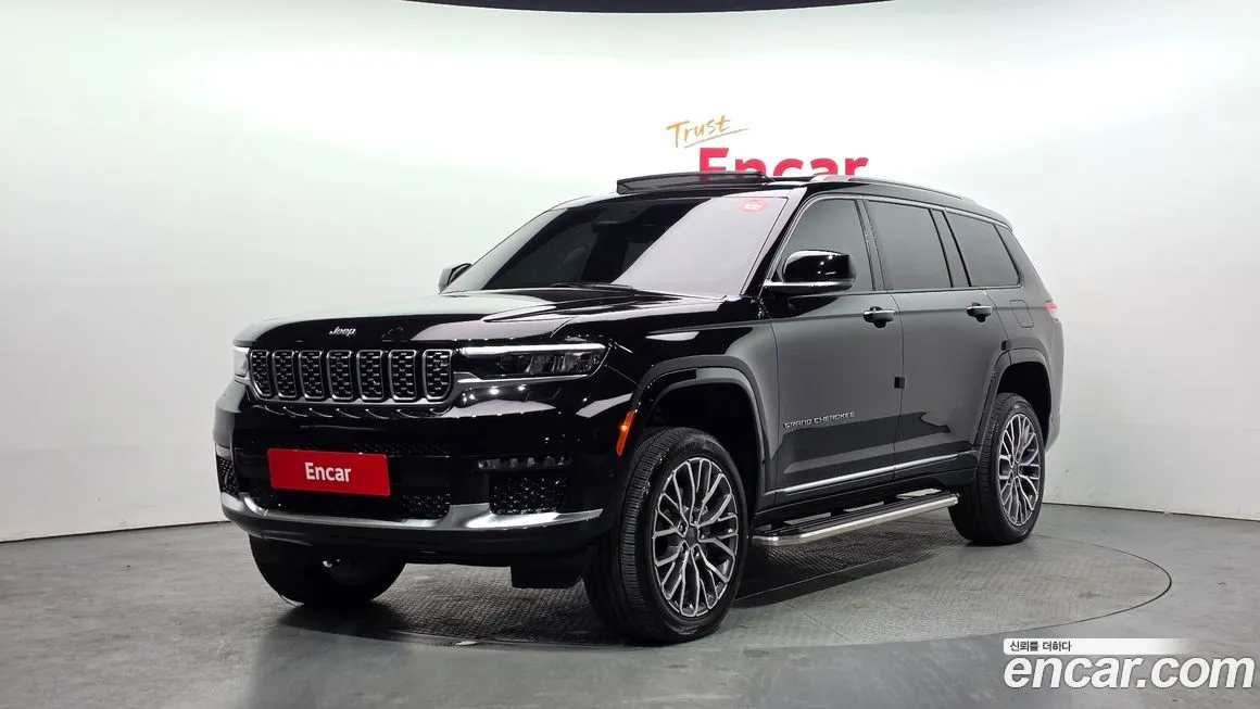 Jeep Cherokee — фото 1