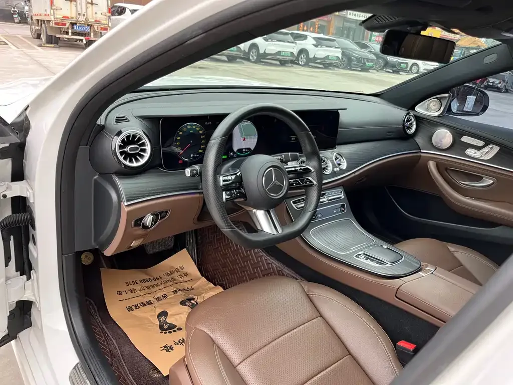 Mercedes-Benz E-Class New Energy — фото 5