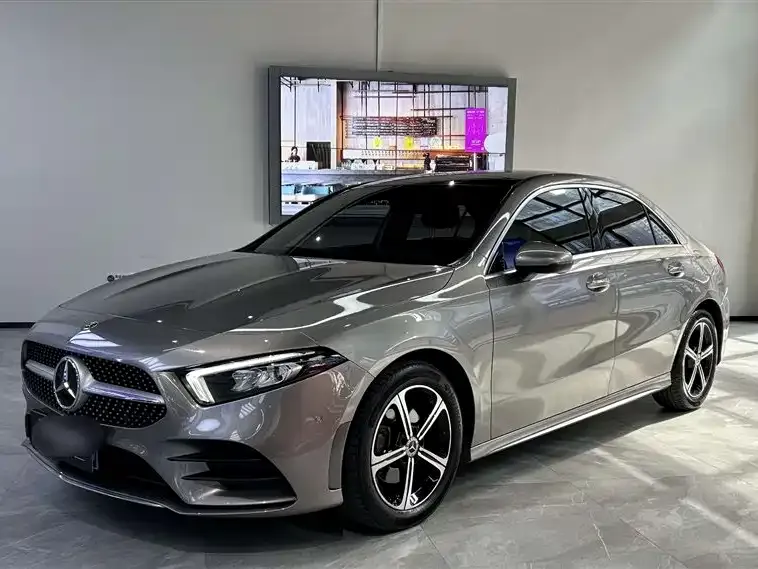 Mercedes-Benz A-Class — фото 1