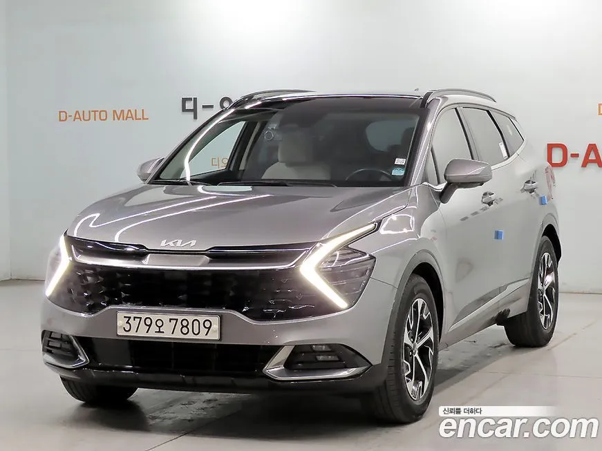 Kia Sportage — фото 1