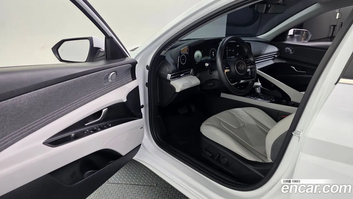 Hyundai AVANTE — фото 6