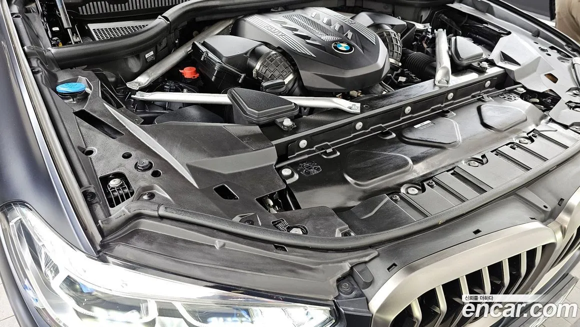 BMW X5 — фото 10