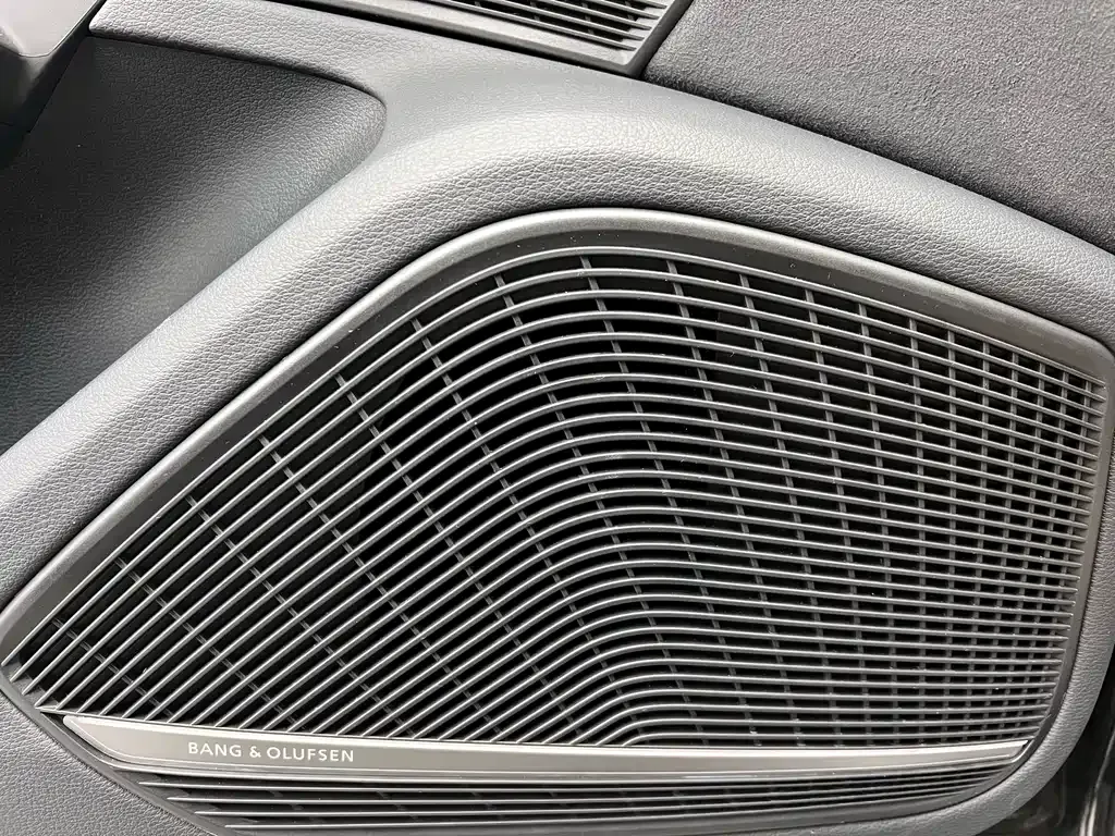 Audi S4 — фото 8