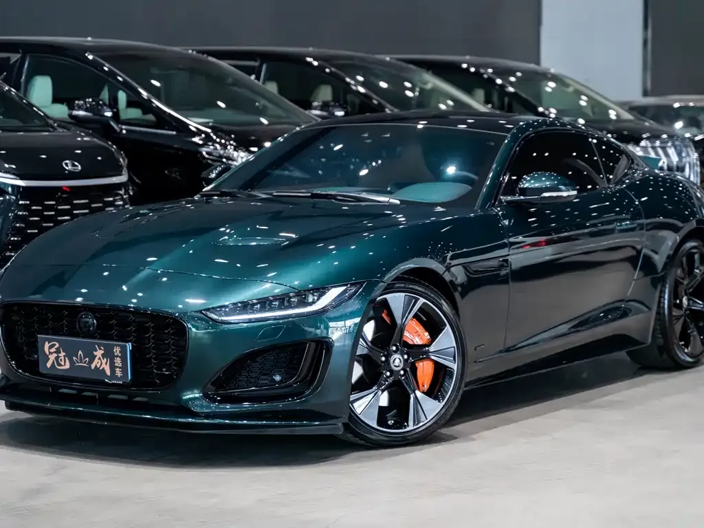 Jaguar F-TYPE — фото 1