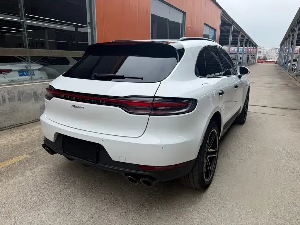 Porsche Macan — фото 3