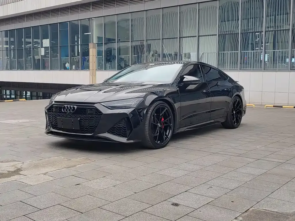 Audi A7 — фото 1