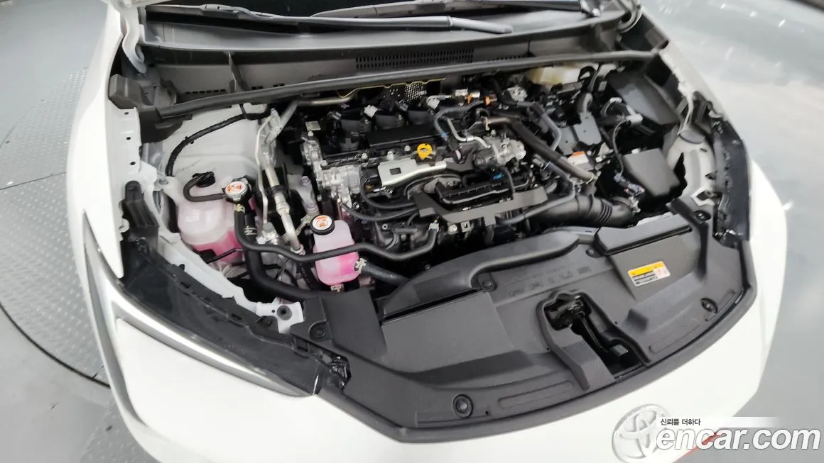 Toyota Prius — фото 7