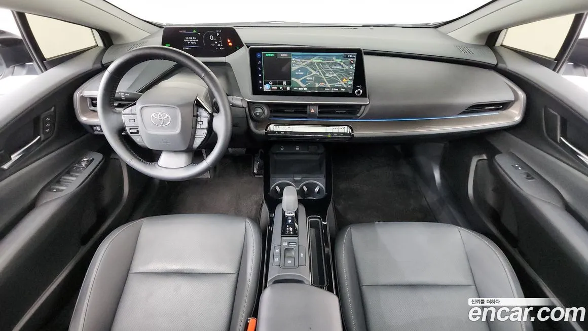 Toyota Prius — фото 10