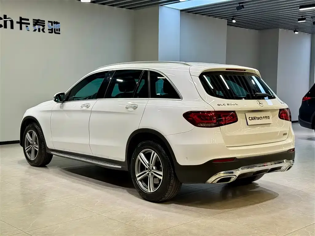 Mercedes-Benz GLC — фото 3