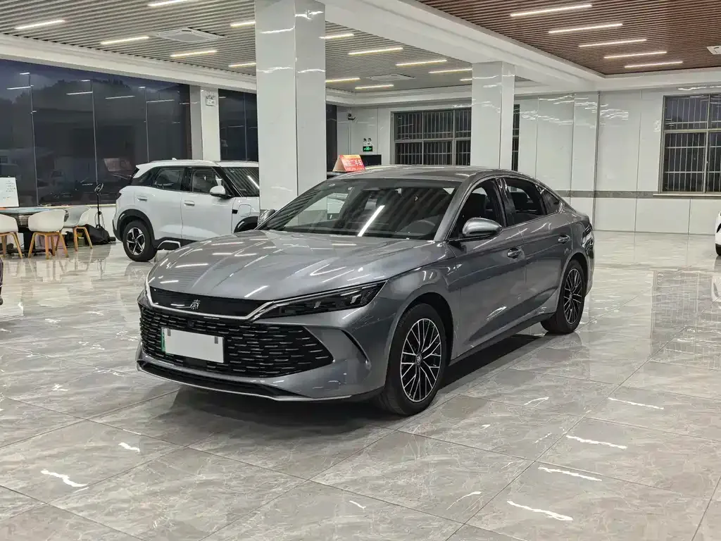 BYD Qin L — фото 1