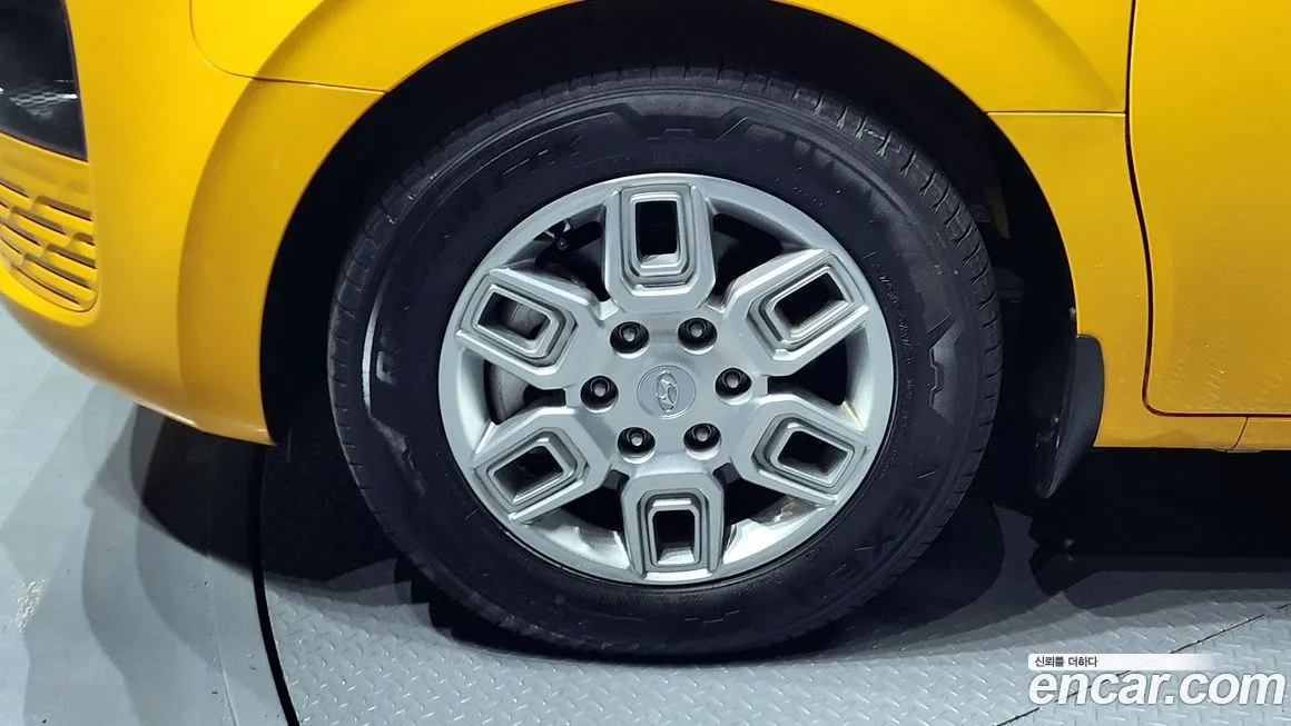 Hyundai Staria — фото 4