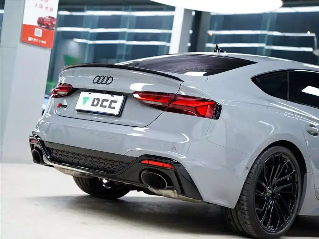 Audi RS 5 — фото 7