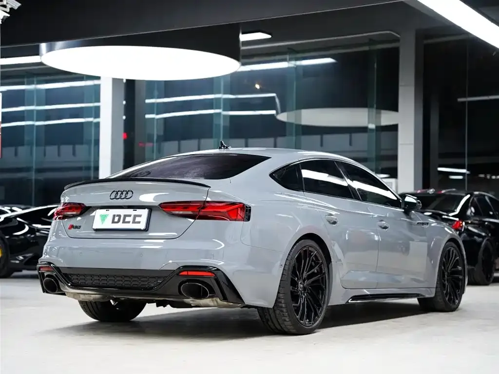 Audi RS 5 — фото 9