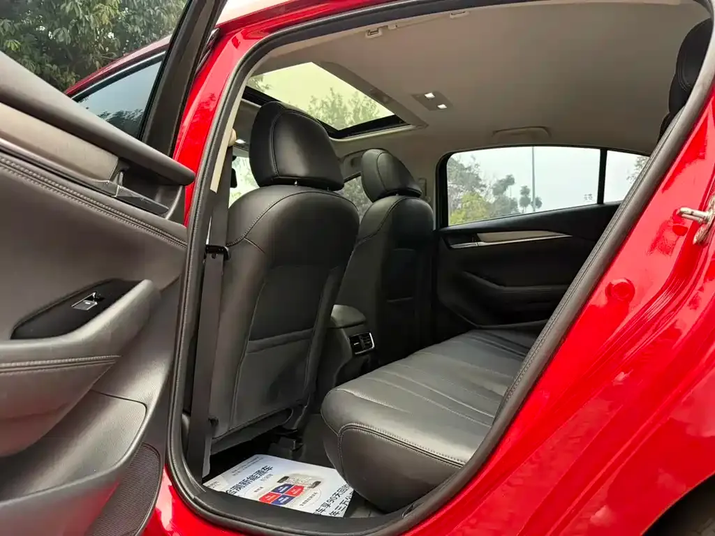 Mazda Atenza — фото 4