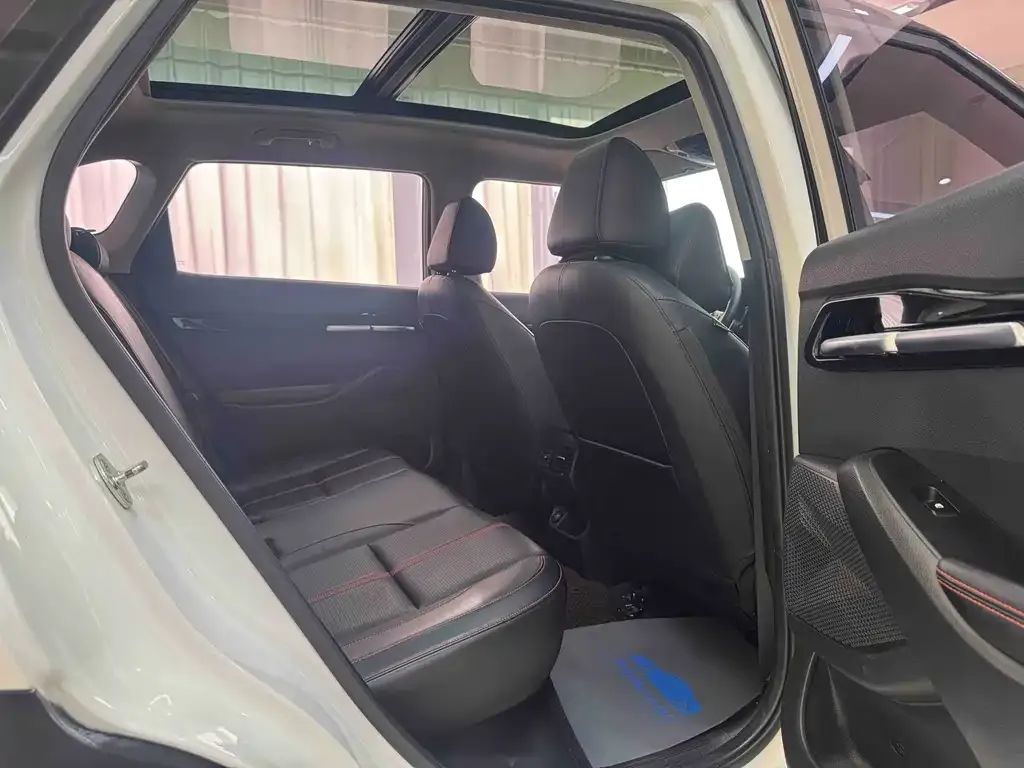 Kia KX3 — фото 10