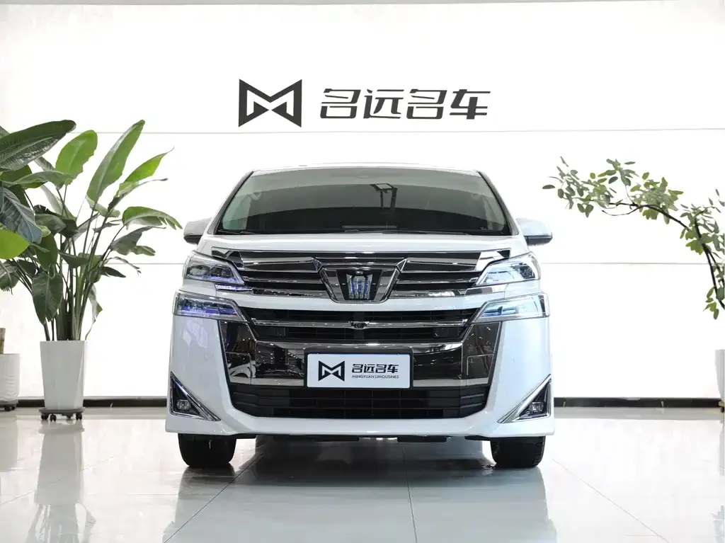 Toyota Vellfire — фото 4