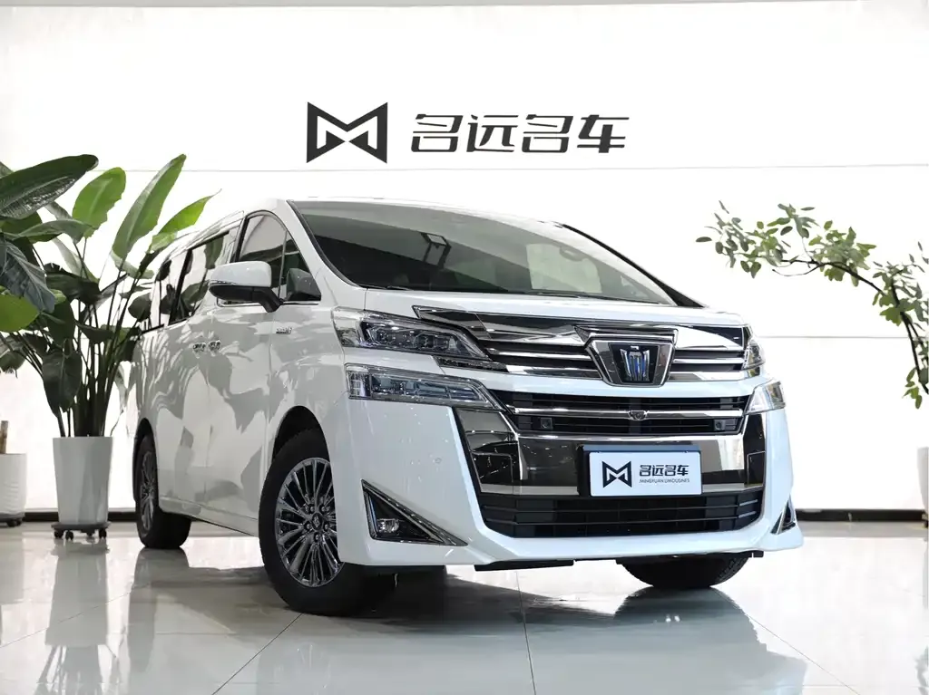 Toyota Vellfire — фото 3