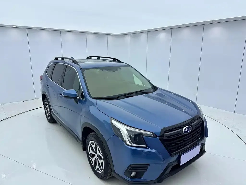 Subaru Forester — фото 3