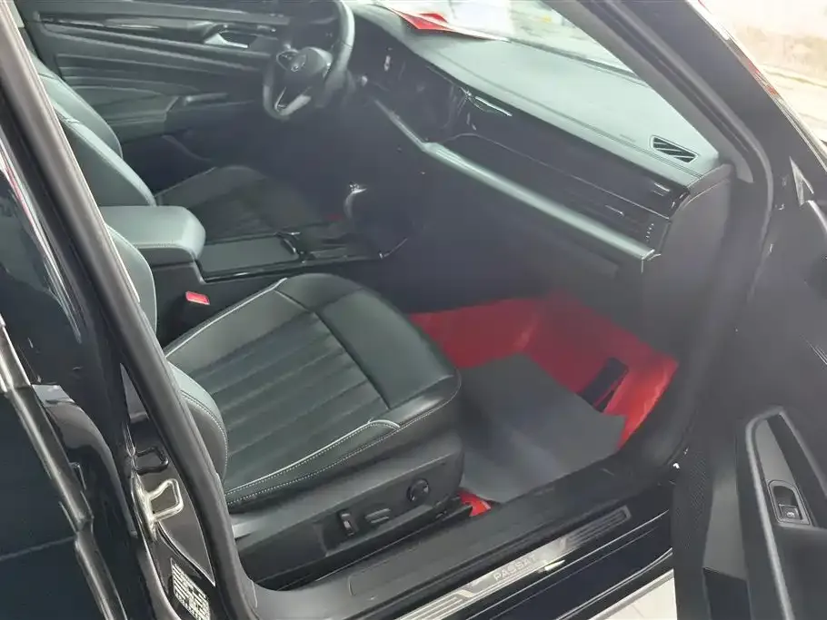 Volkswagen Passat — фото 6