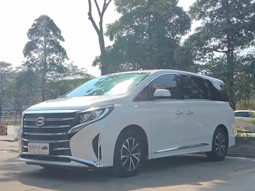 GAC Motor Trumpchi M8 — фото 1