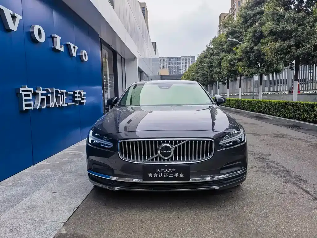 Volvo S90 — фото 10