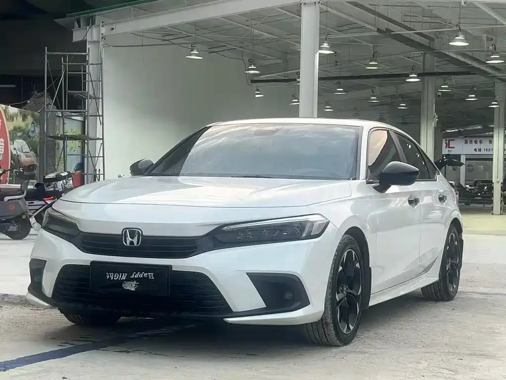 Honda Civic — фото 1