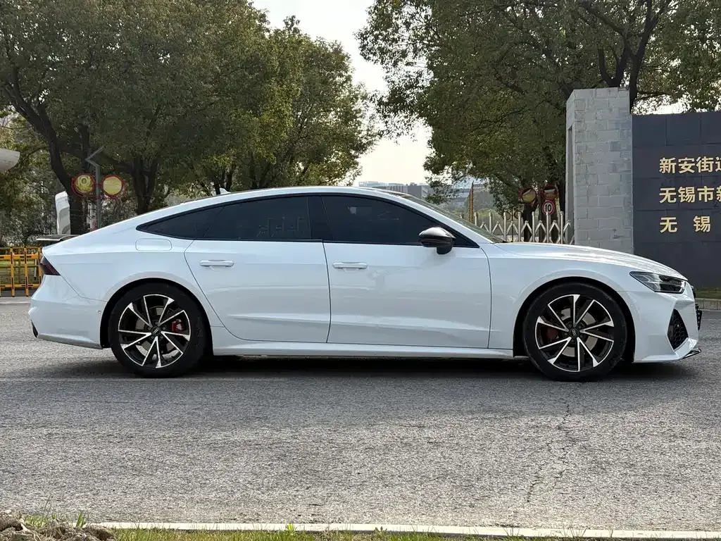 Audi A7 — фото 3