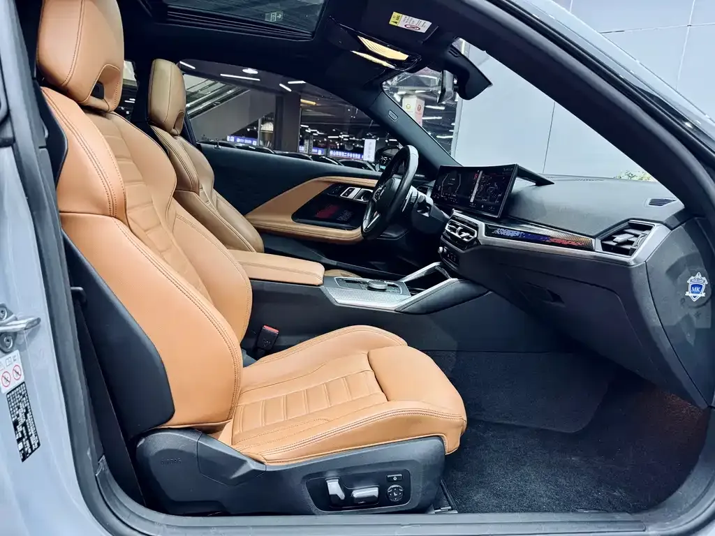 BMW M240i — фото 4