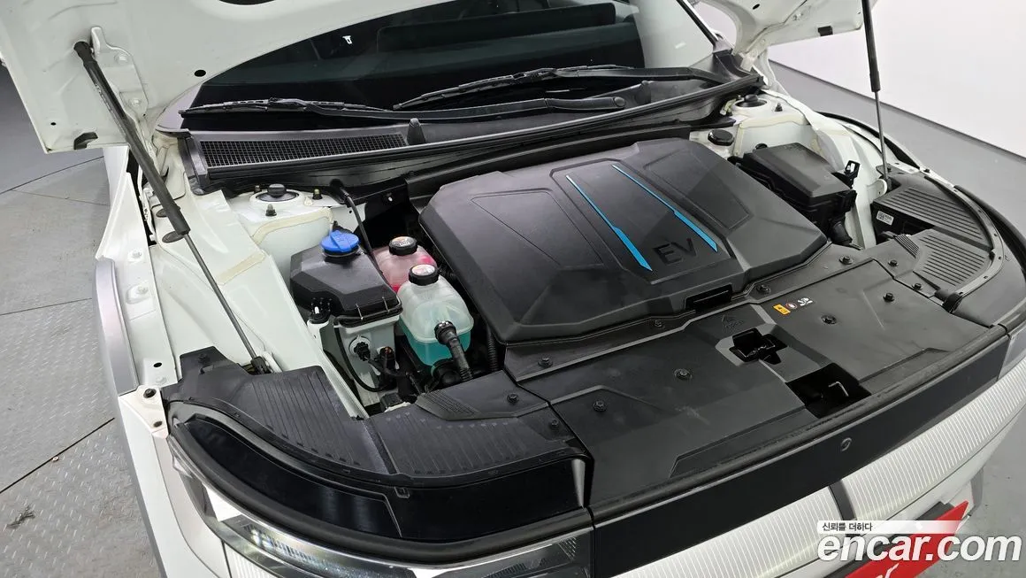 Hyundai Ioniq5 — фото 2