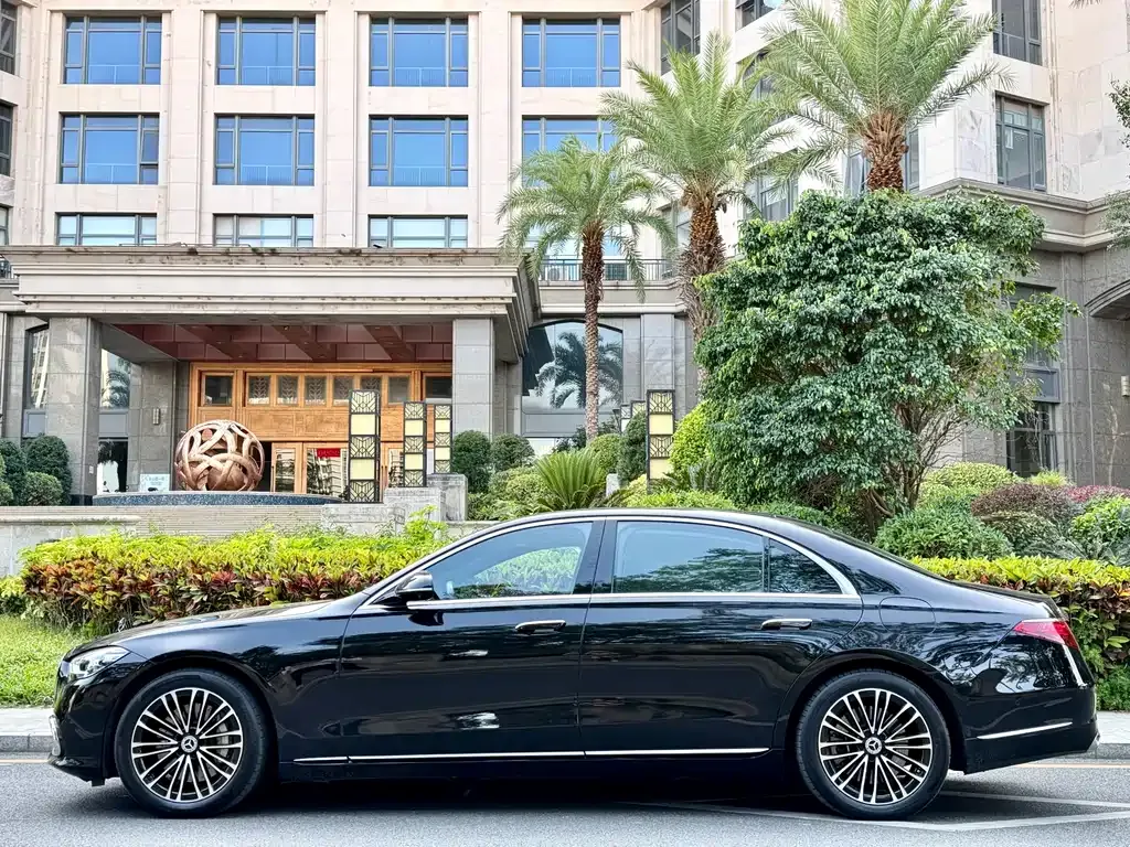 Mercedes-Benz S-Class New Energy — фото 9