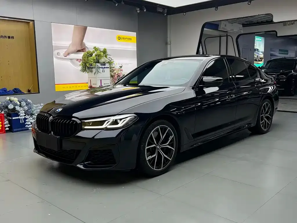 BMW 5 Series (Import) — фото 1