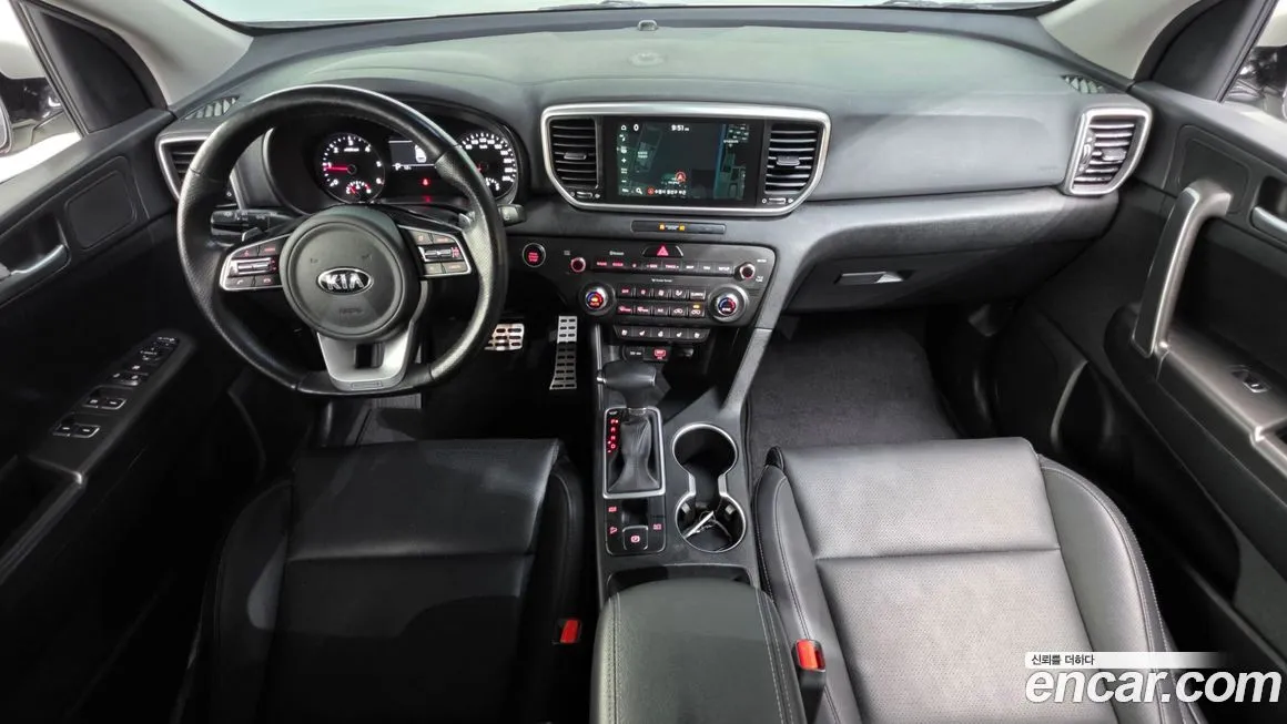Kia Sportage — фото 8