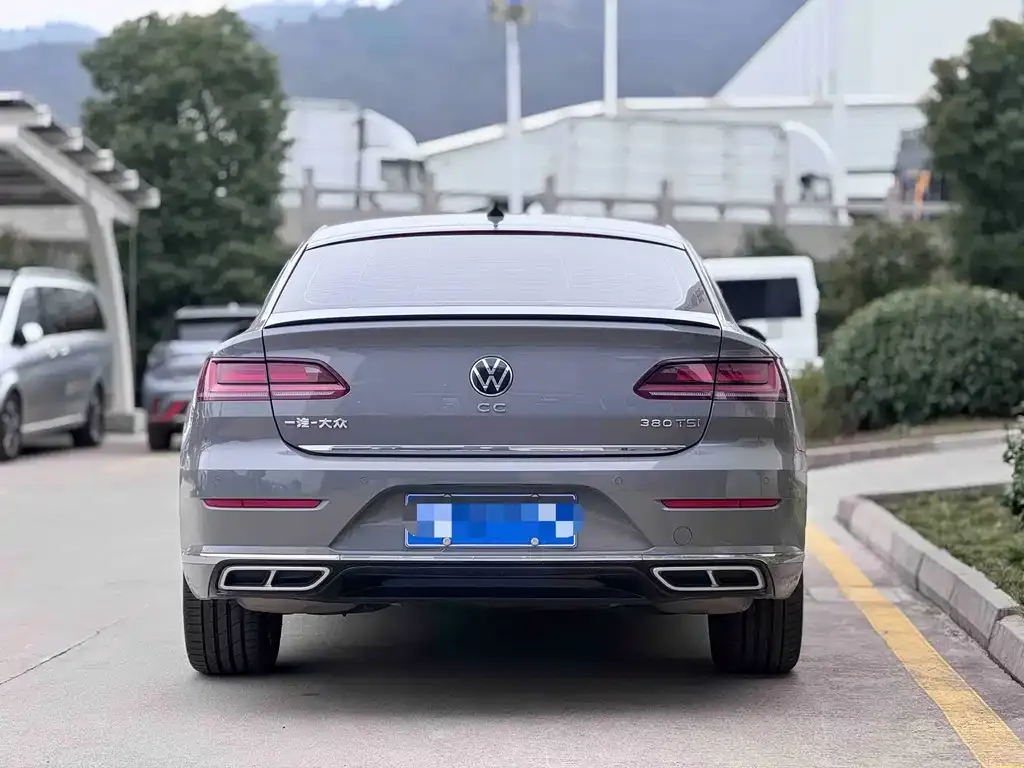 Volkswagen CC — фото 9
