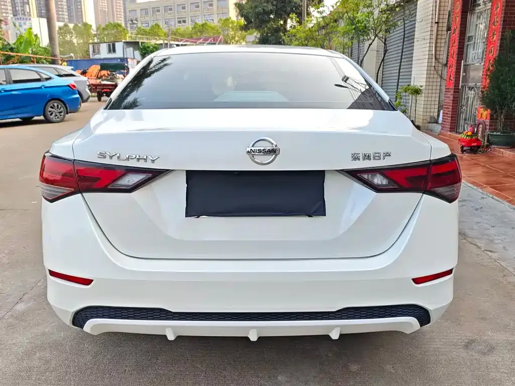 Nissan Sylphy — фото 4