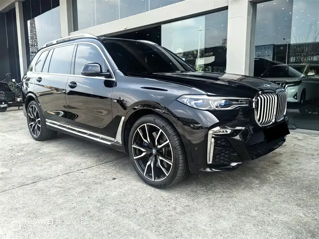 BMW X7 — фото 10