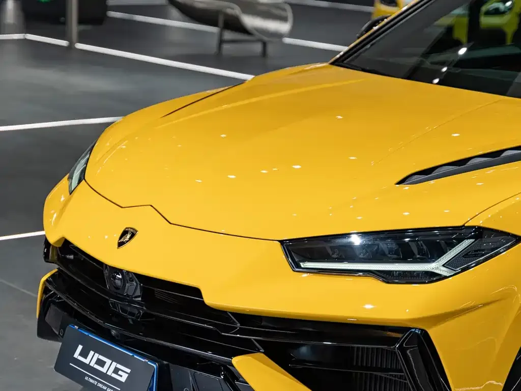Lamborghini Urus — фото 4