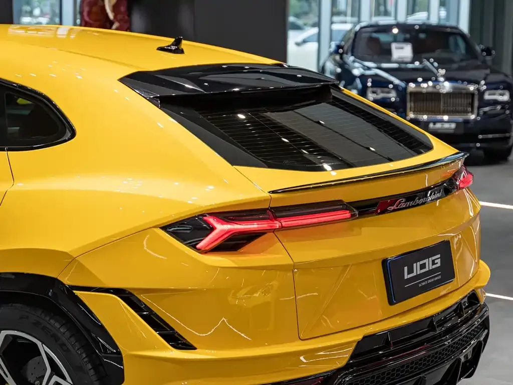 Lamborghini Urus — фото 9