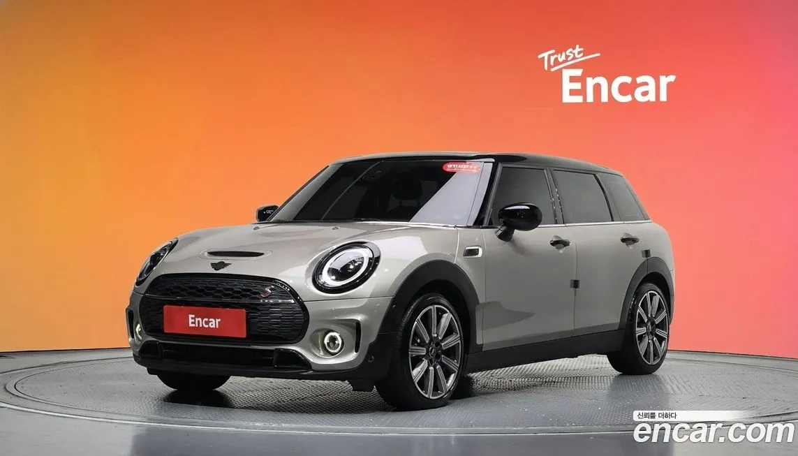 Mini Clubman — фото 1