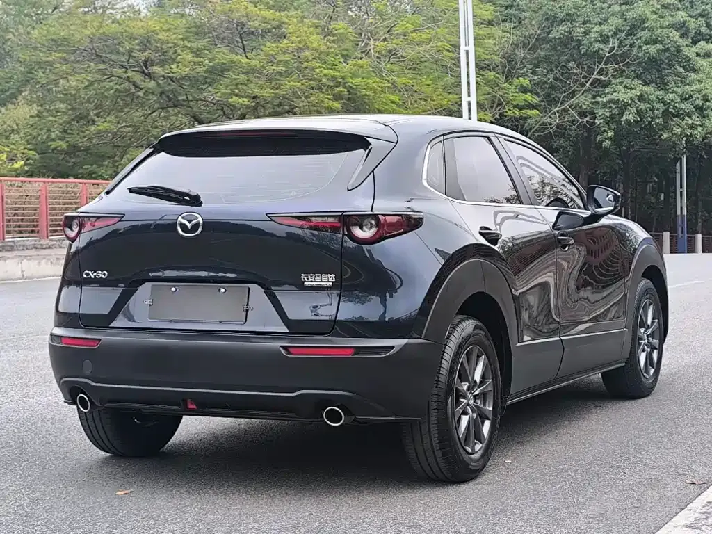 Mazda CX-30 — фото 6