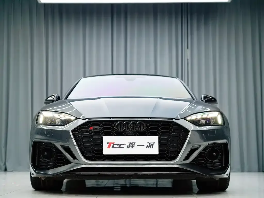 Audi RS 5 — фото 9