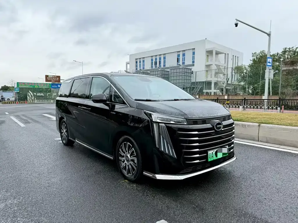 GAC Motor Trumpchi E9 — фото 2