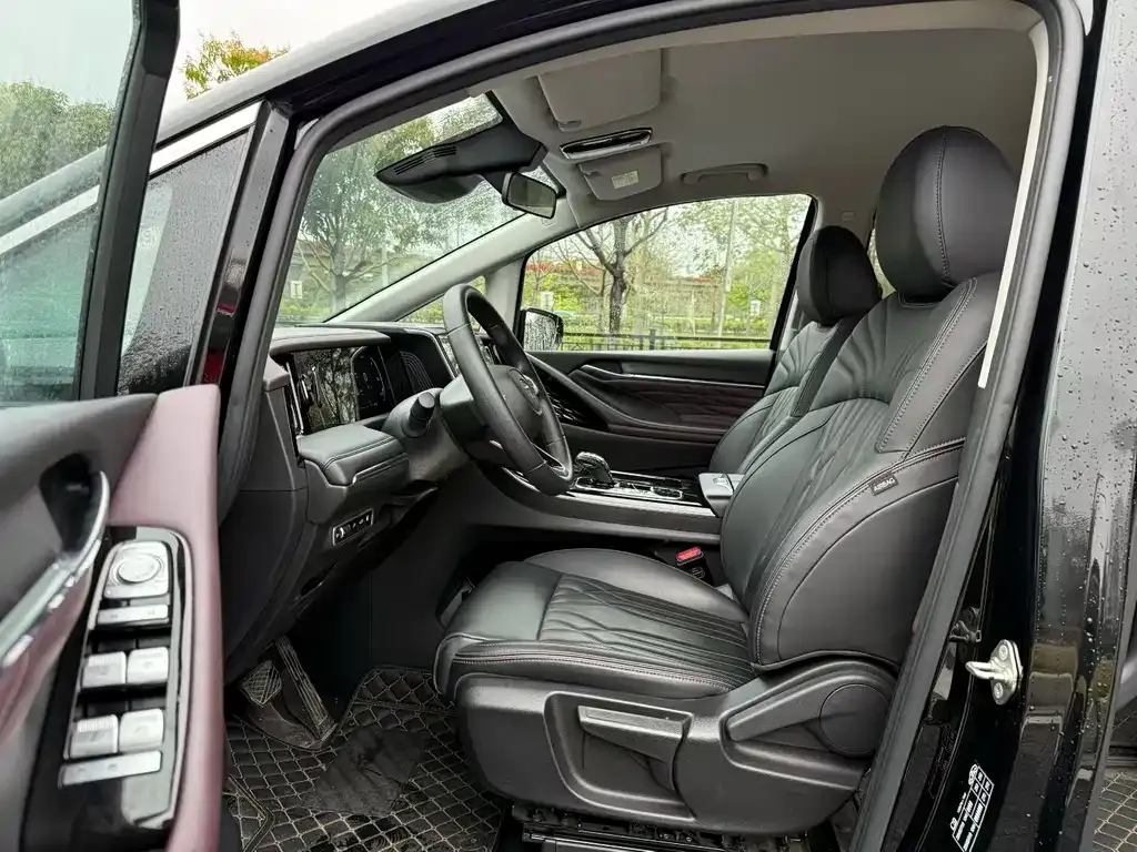 GAC Motor Trumpchi E9 — фото 7